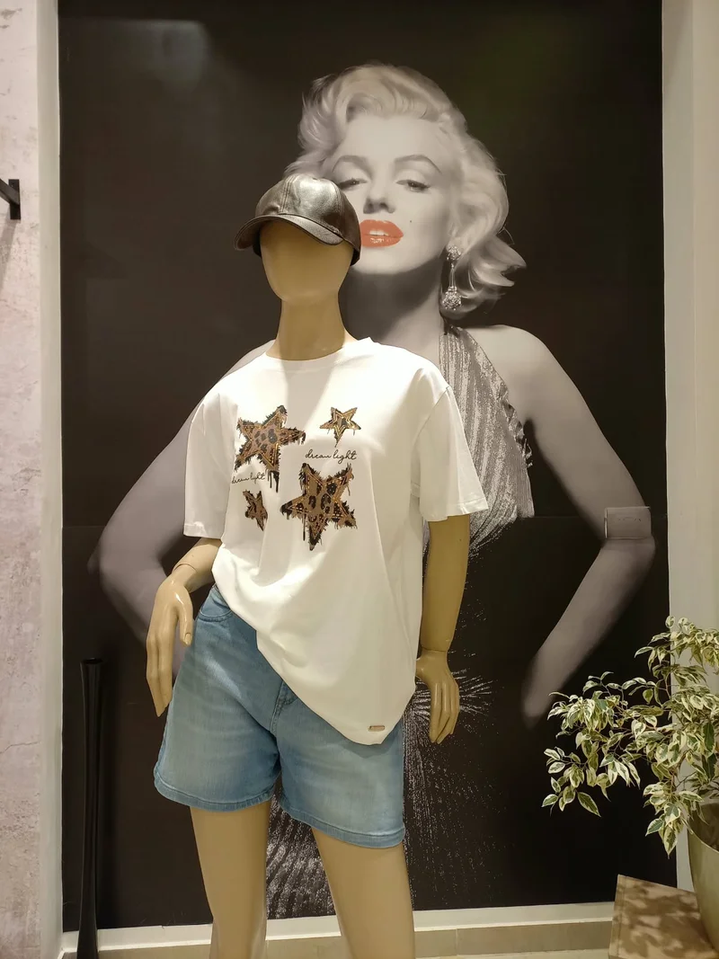 Remera Microfibra Bordada