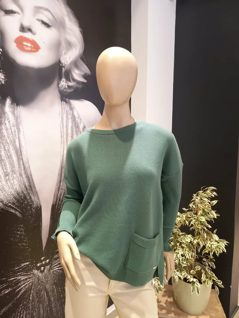 Sweater Over con Botones