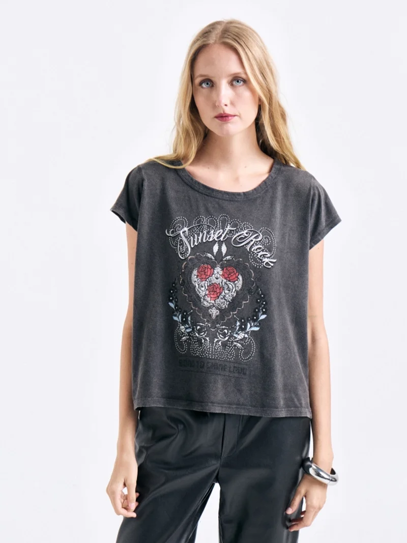 Remera Darling