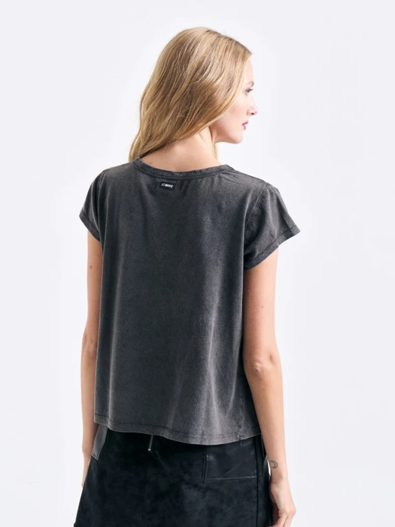 Remera Darling