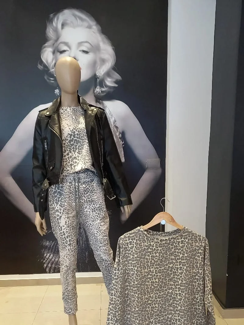 Buzo Doja Leopardo