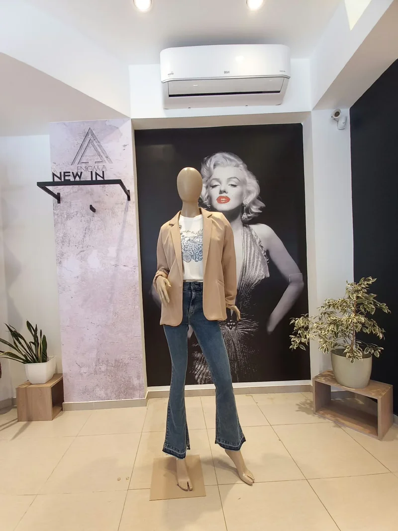 Blazer Elizabetht
